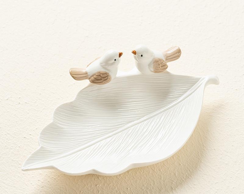 Handmade Ceramic Leaf Dish with Birds – Decorative Pottery Tray for Home & Table Décor