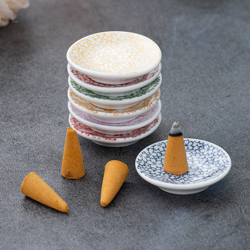 Plum blossom sandalwood incense tray, incense holder, incense tray, ceramic round plate, creative home decoration