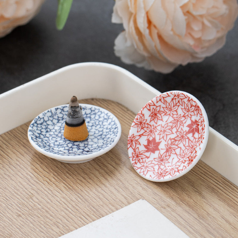 Plum blossom sandalwood incense tray, incense holder, incense tray, ceramic round plate, creative home decoration