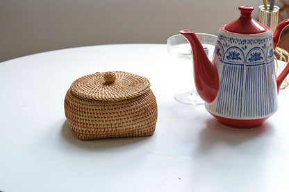 Rattan Storage Basket with Lid – Durable Wicker Box for Picnic, Decoration, and Multi-Purpose Storage