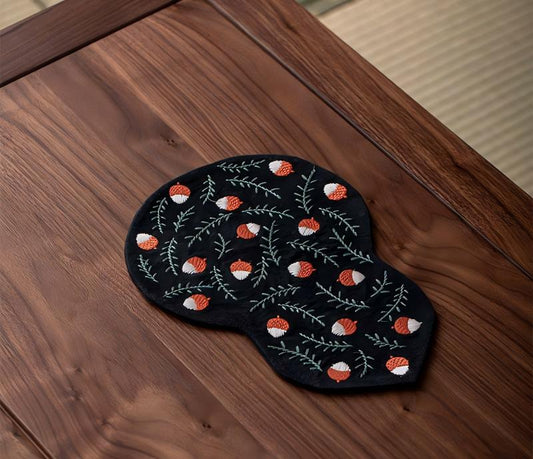 Handcrafted Tie-Dye Embroidered Gourd Tea Mat – Oriental Tea Table Decor