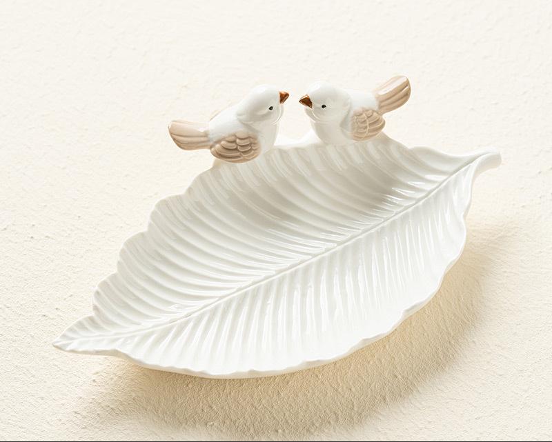 Handmade Ceramic Leaf Dish with Birds – Decorative Pottery Tray for Home & Table Décor